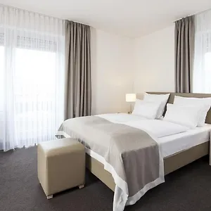 Hotel Senator, Mnichov