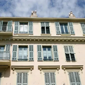 nice-centre-superbe-100m2-10-mn-a-pied-de-la-mer.fr-provencehotel.com/